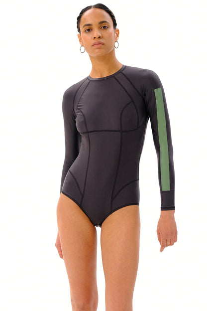 Серф-купальник O(FourFour) BUG BODYSUIT