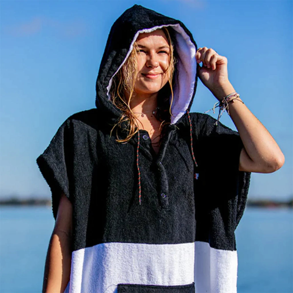 PHASE FIVE  HOODED TOWEL
